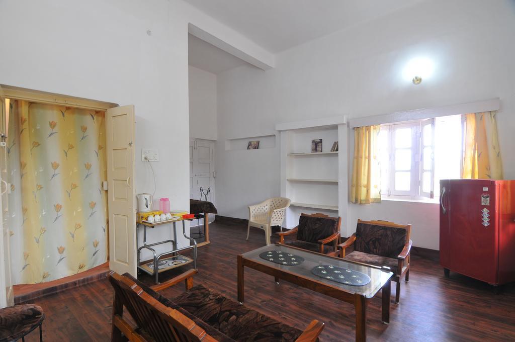 Jheelam Homestay Μποπάλ Εξωτερικό φωτογραφία
